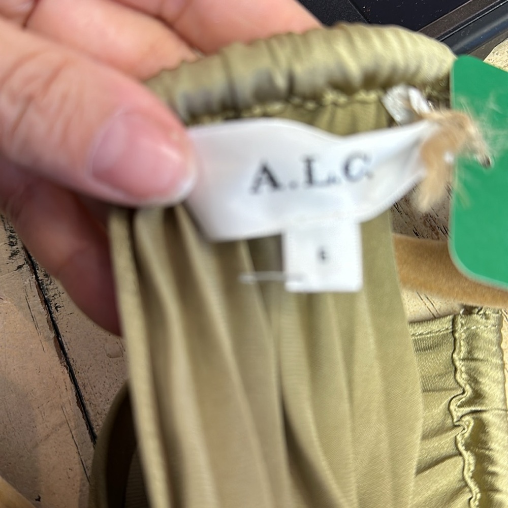 A.L.C.
Renzo II Pleated Halter Dress Size 6 - Picture 7 of 8